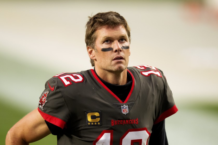 QB Tom Brady Signs Contract Extension with Tampa Bay Buccaneers